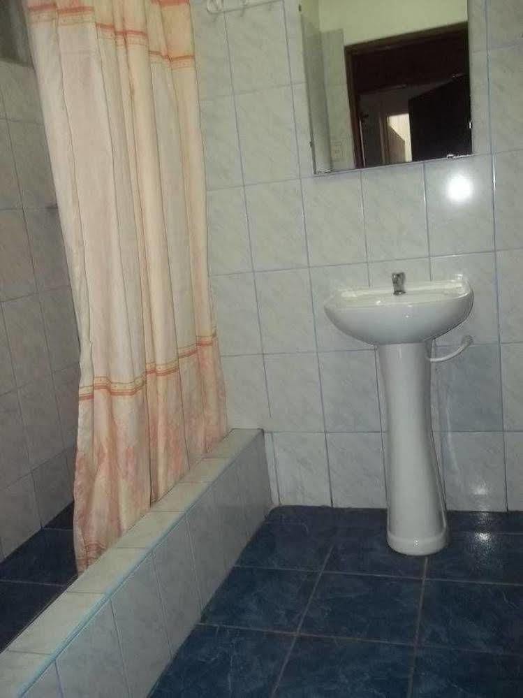 Excalibur Hotel Lima